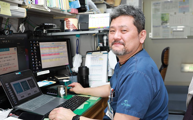 白倉 立也