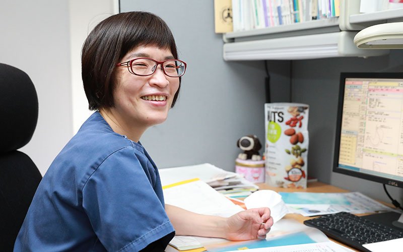 岡村 陽子
